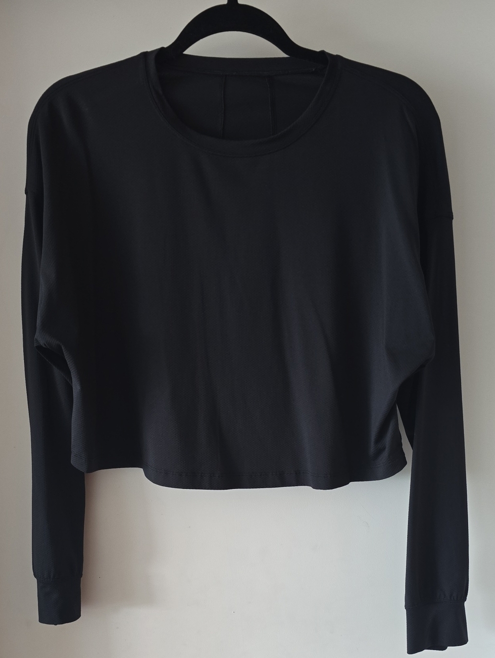 Lululemon Long-Sleeved Crop Top